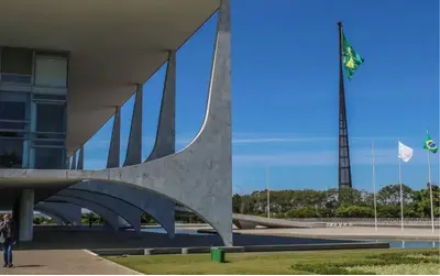 LDO 2026 é sancionada com vetos e fixa superávit de R$ 34,2 bilhões